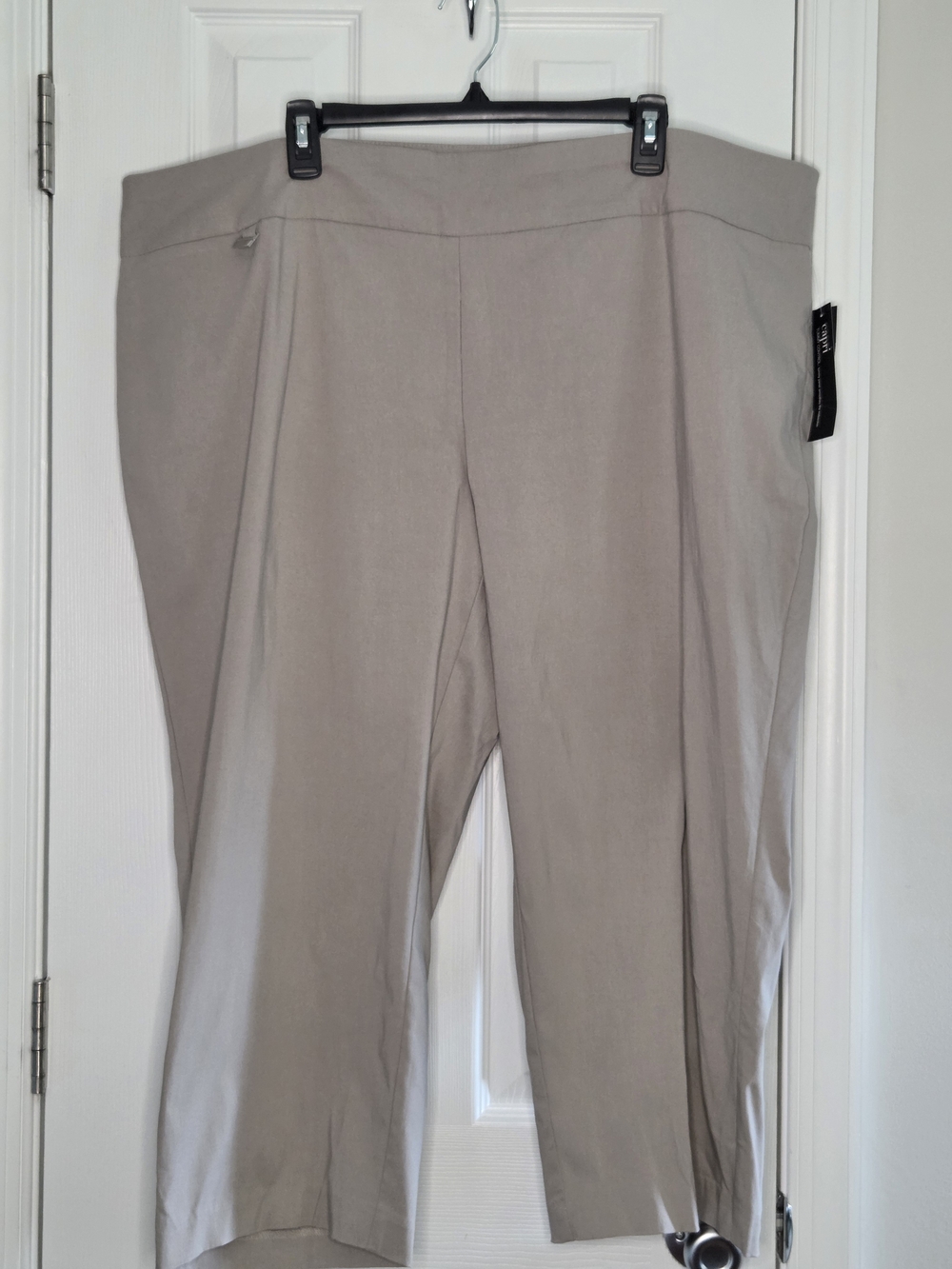 Alfani Classic Women's Pull-On Stretch Crop Pants
